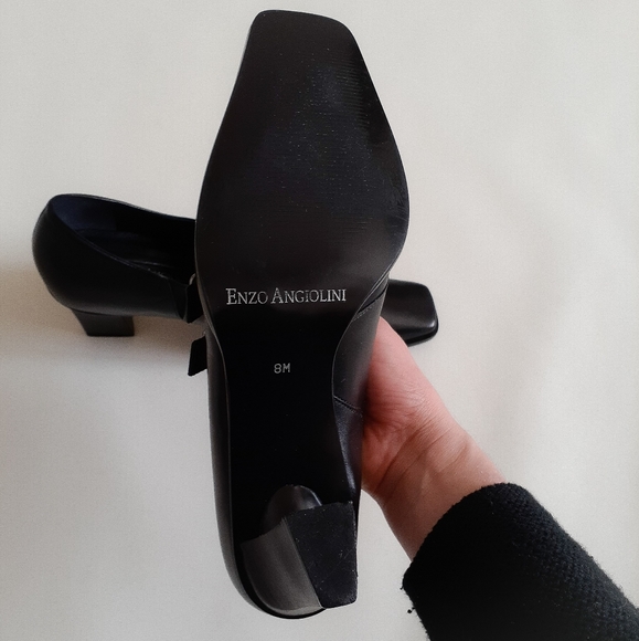 🖤 Enzo Angiolini black leather heel ankle boots - Picture 3 of 3